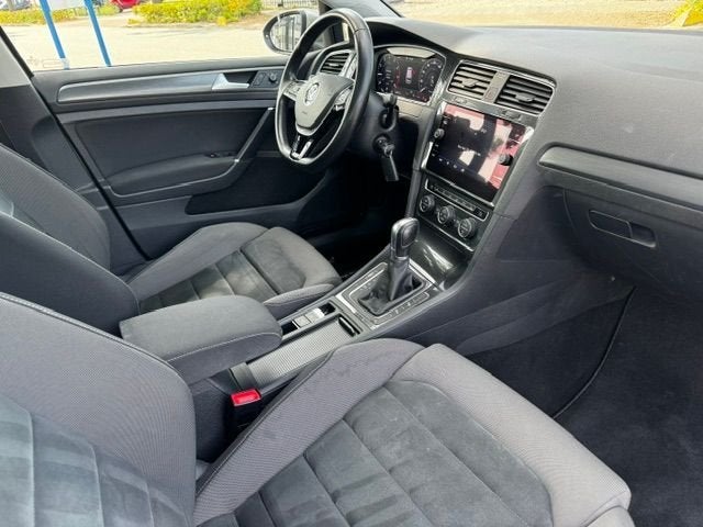 Volkswagen Golf 1.5 TSI 130pk 5deurs Comfortline Business Au, 4 cilinders, Alcantara, Origineel Nederlands, Bedrijf