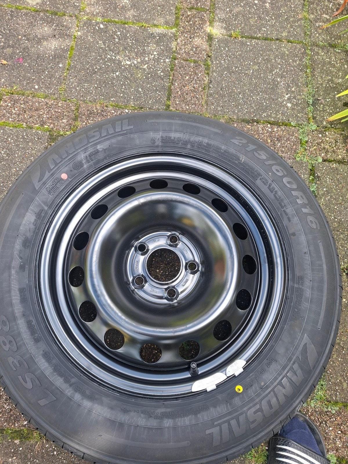 Landsail 215/60R16 Zomerband op stalen velg, Ophalen, 215 mm, 16 inch, Banden en Velgen