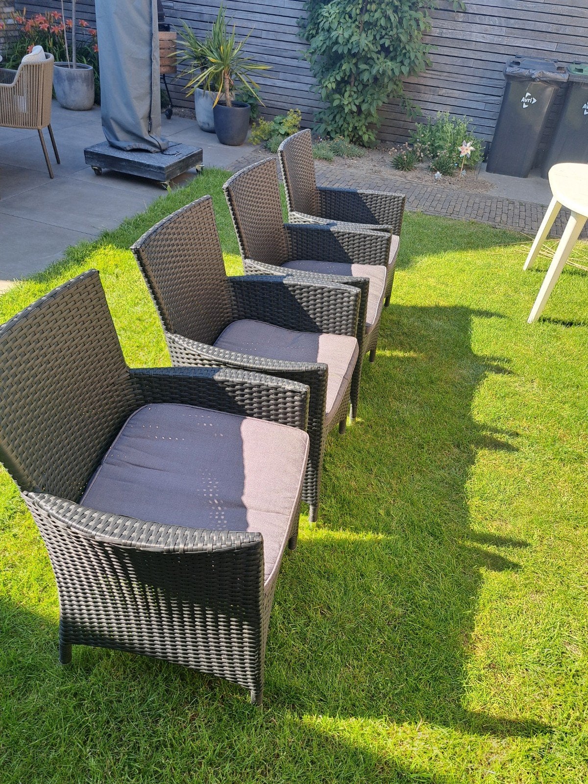 Te koop aangeboden: Tuinstoelen Bois le duc, Tuin en Terras, Ophalen, 4 zitplaatsen, Kunststof, Gebruikt