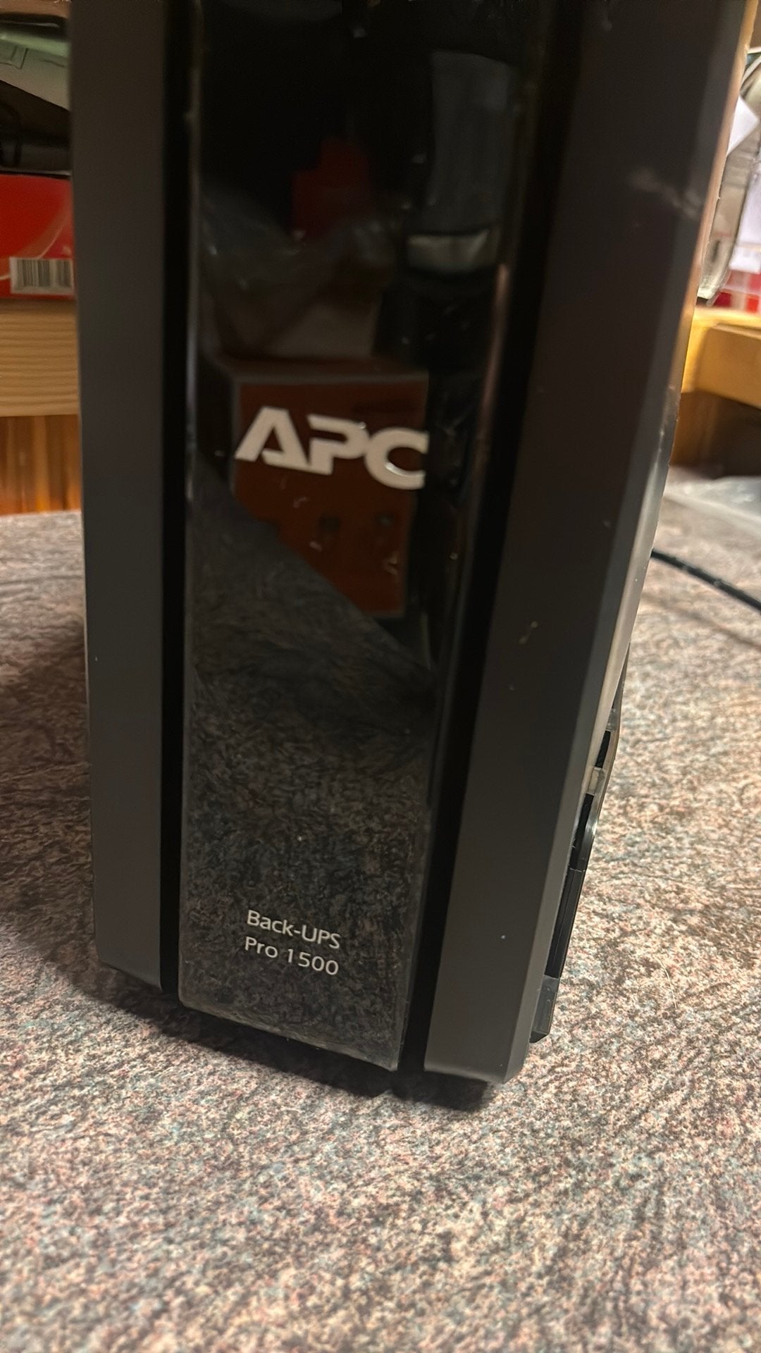 APC Back-UPS Pro1500 UPS -Noodstroomvoeding zonder  batterij, Ophalen, Niet werkend