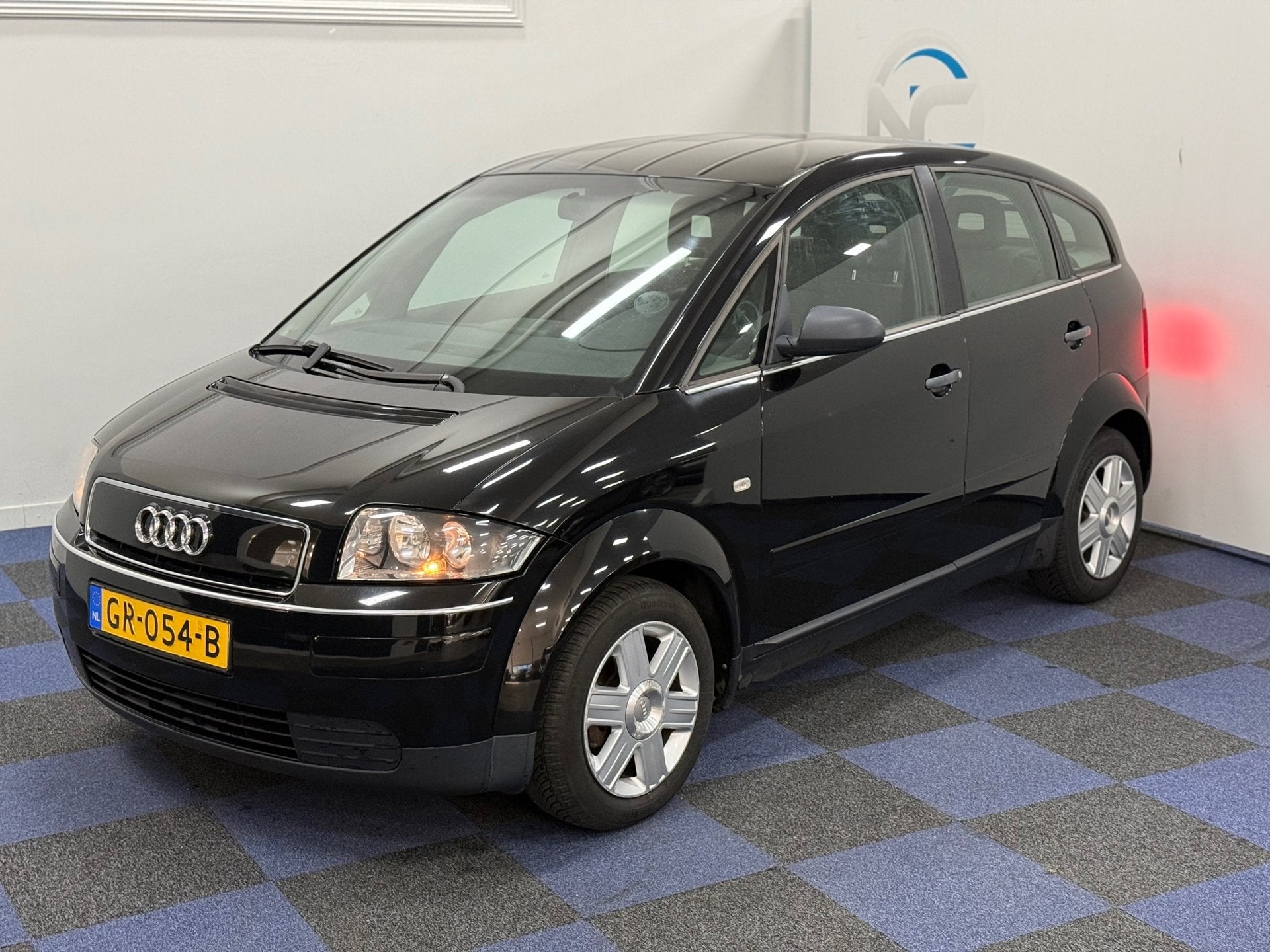 Audi A2 1.4 / NETTE AUTO / RIJDT SCHAKELT TOP / AIRCO, Voorwielaandrijving, Dealer onderhouden, 31 €/maand, 4 cilinders