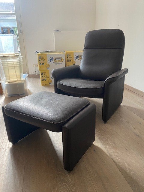 de Sede DS 50 relaxfauteuil met Ottoman, Huis en Inrichting, Fauteuils, Ophalen, 75 tot 100 cm, Zo goed als nieuw, Tijdloos