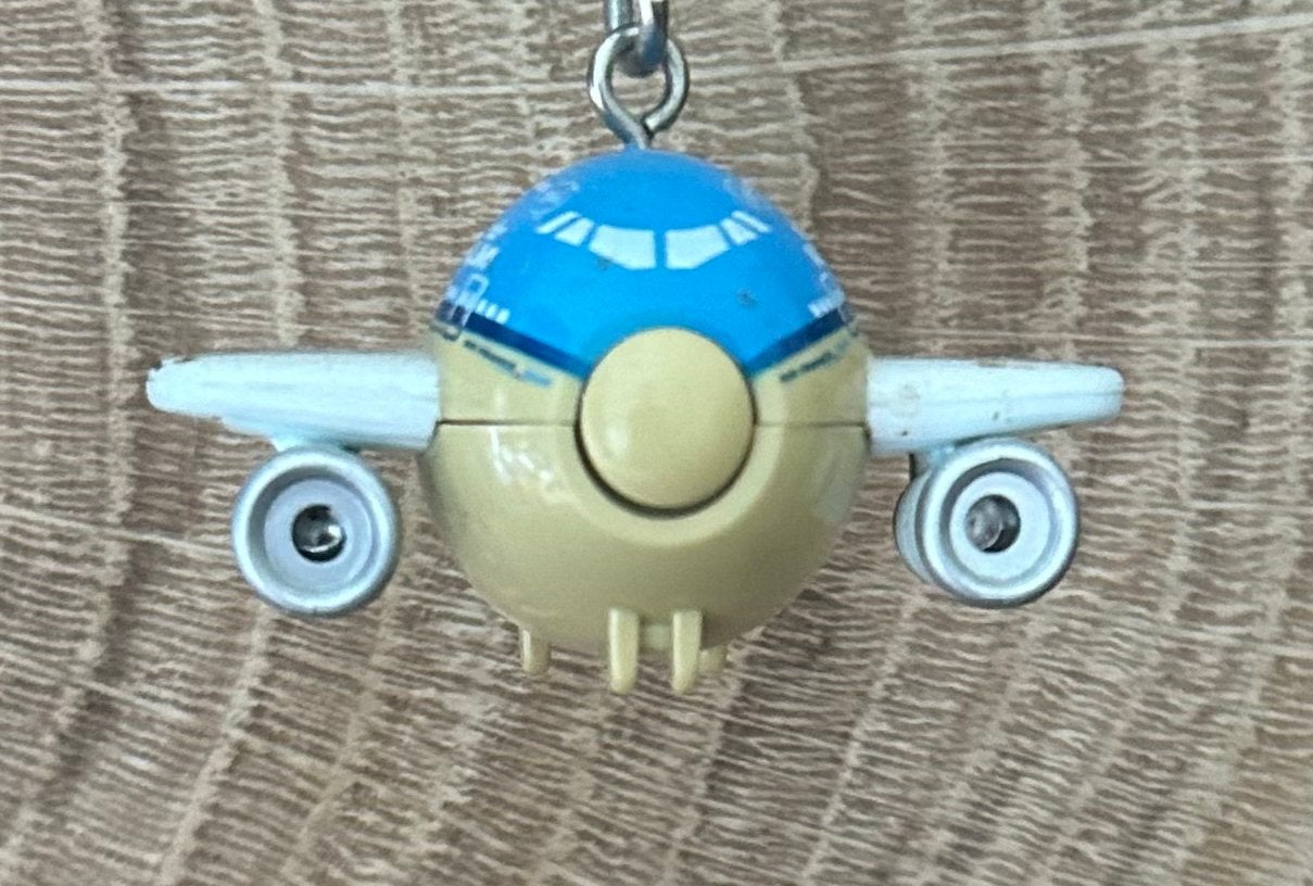 Vintage KLM Sleutelhanger met Vliegtuigje, Ophalen of Verzenden, Gebruikt, Overige typen