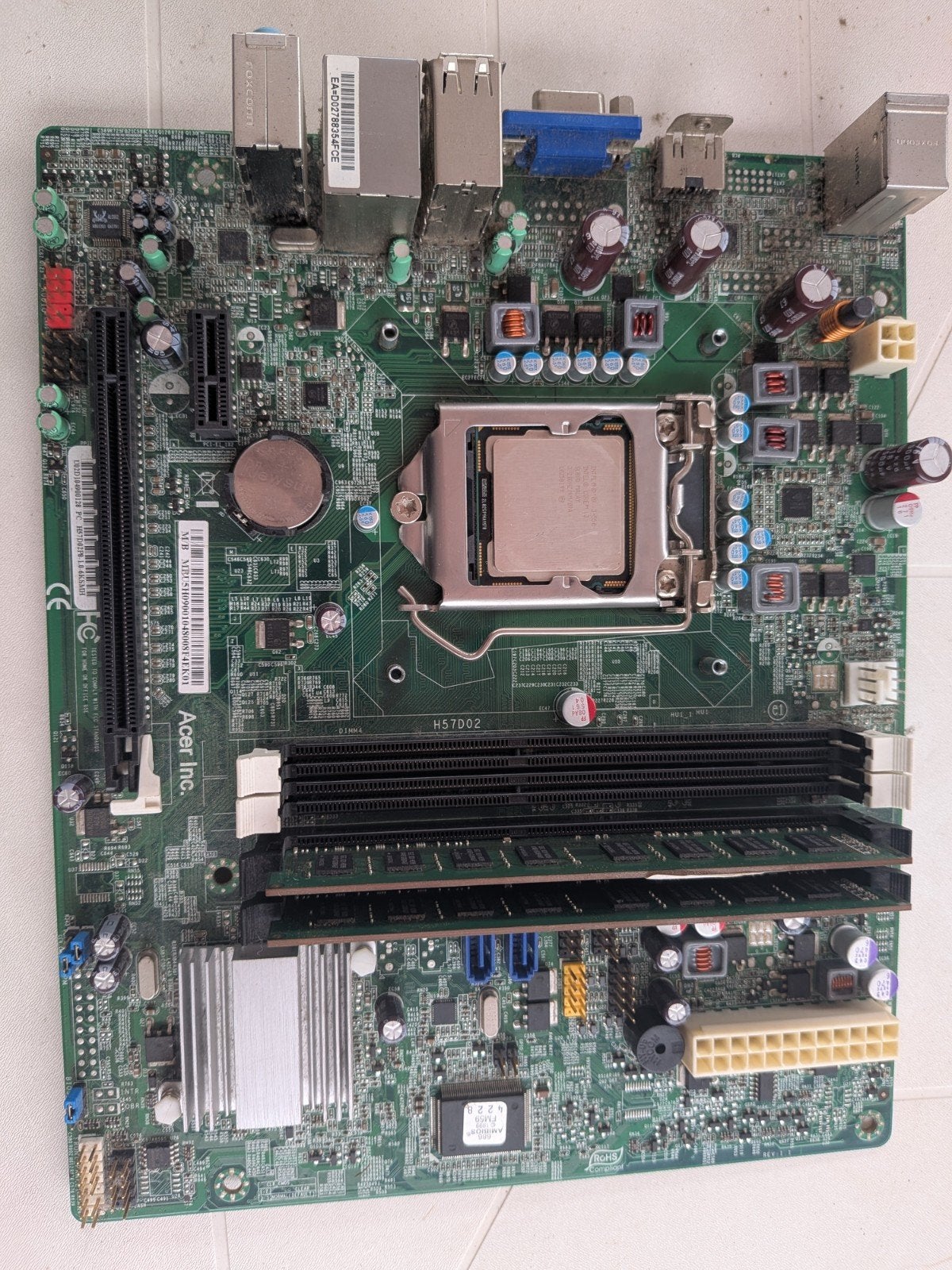 Acer H57D02 Moederbord met Intel i3-550 CPU en 4GB DDR3 RAM, Ophalen of Verzenden, Zo goed als nieuw, Intel, DDR3