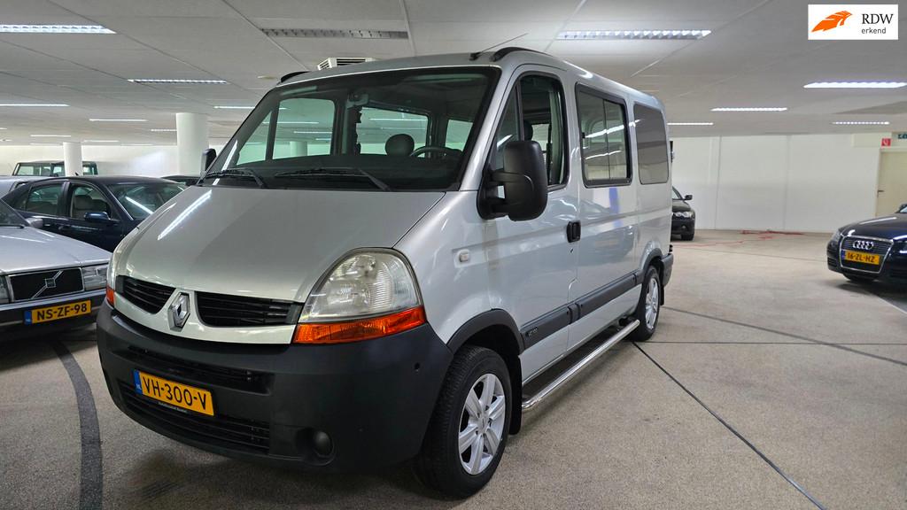 Renault Master T28 2.5 dCi L1H1 rolstoelbus alles automatisc, Auto's, 101 pk, Gebruikt, 4 cilinders, Renault