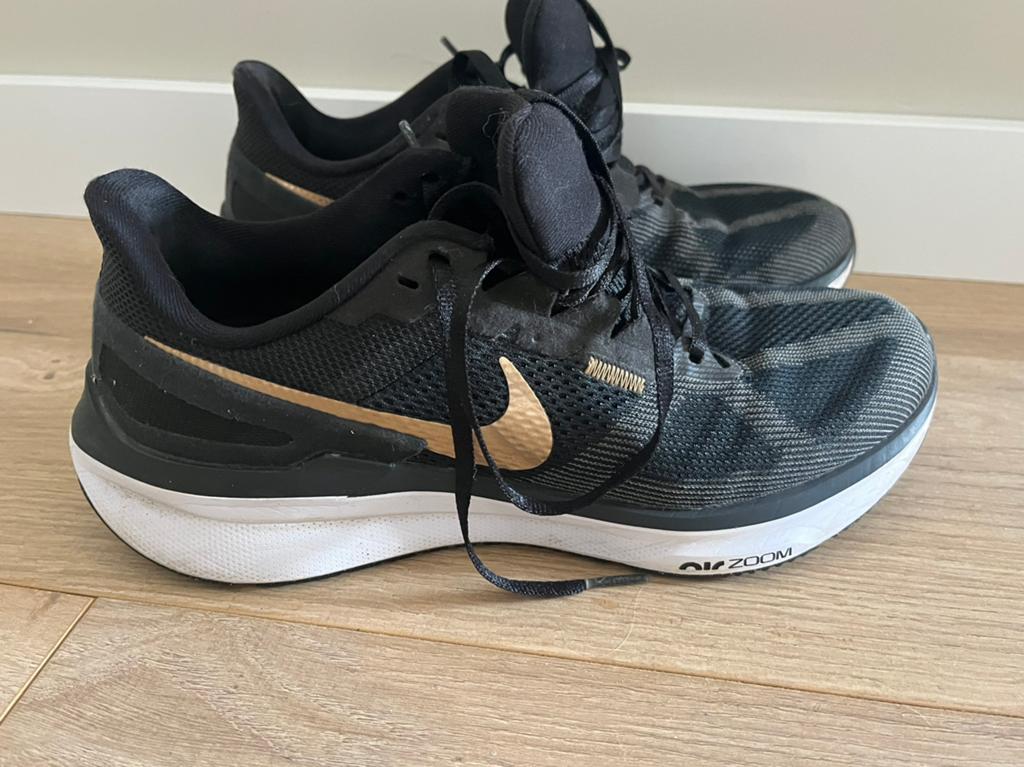 Nike structure maat 41 hardloopschoenen, Ophalen of Verzenden, Zo goed als nieuw, Hardloopschoenen, Nike