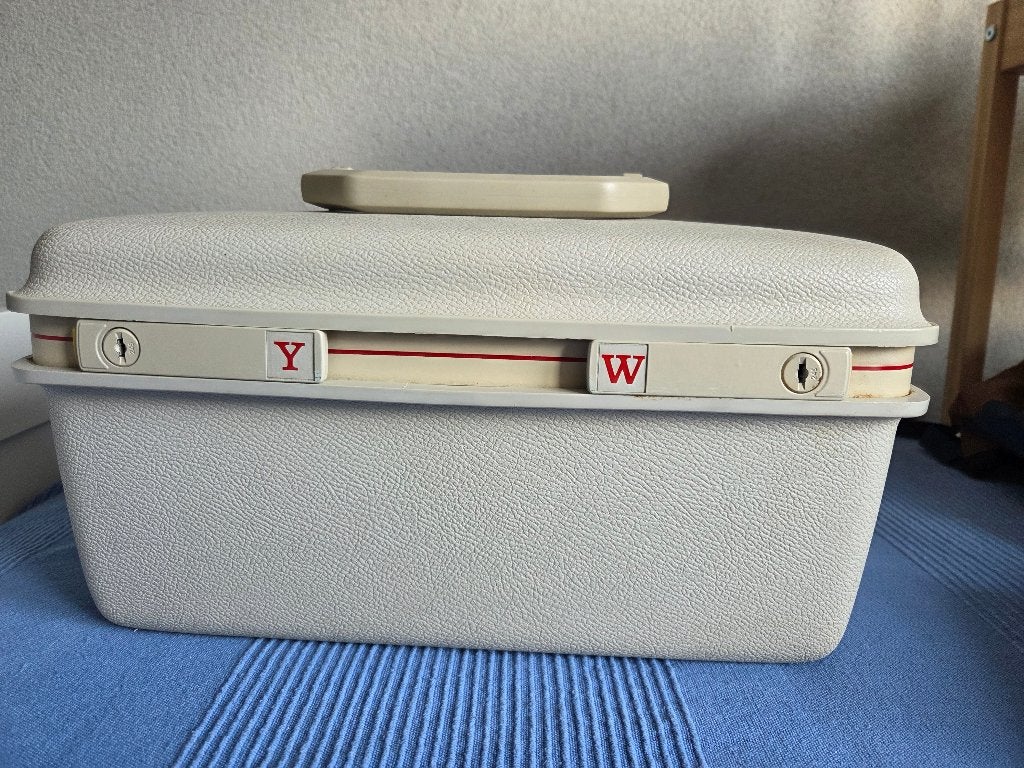 Samsonite Beauty Case - Afsluitbaar, beige, hardcase, Gebruikt, Beige, Met slot, Ophalen of Verzenden