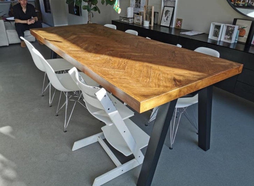 Mooie lange visgraat tafel, Ophalen, 200 cm of meer, 50 tot 100 cm, Zo goed als nieuw
