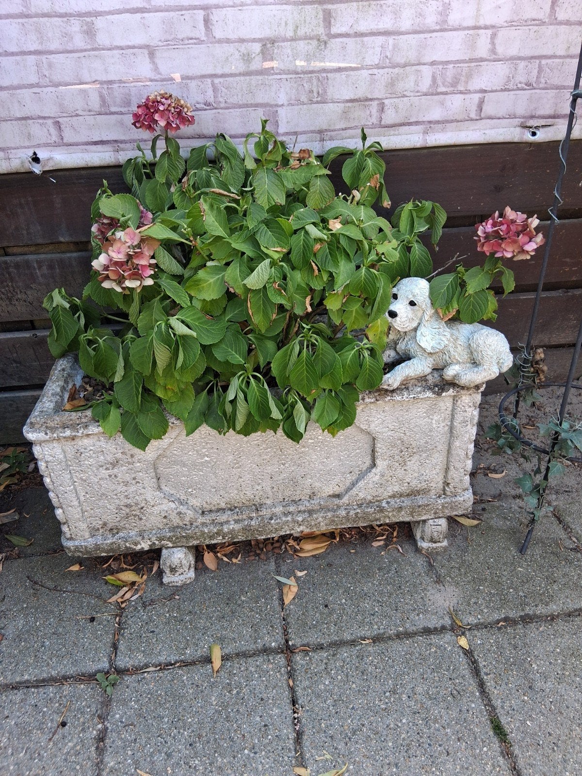 2 Grote betonnen bloembak voor tuin of terras, Ophalen, Gebruikt, Balkon, 60 tot 100 cm