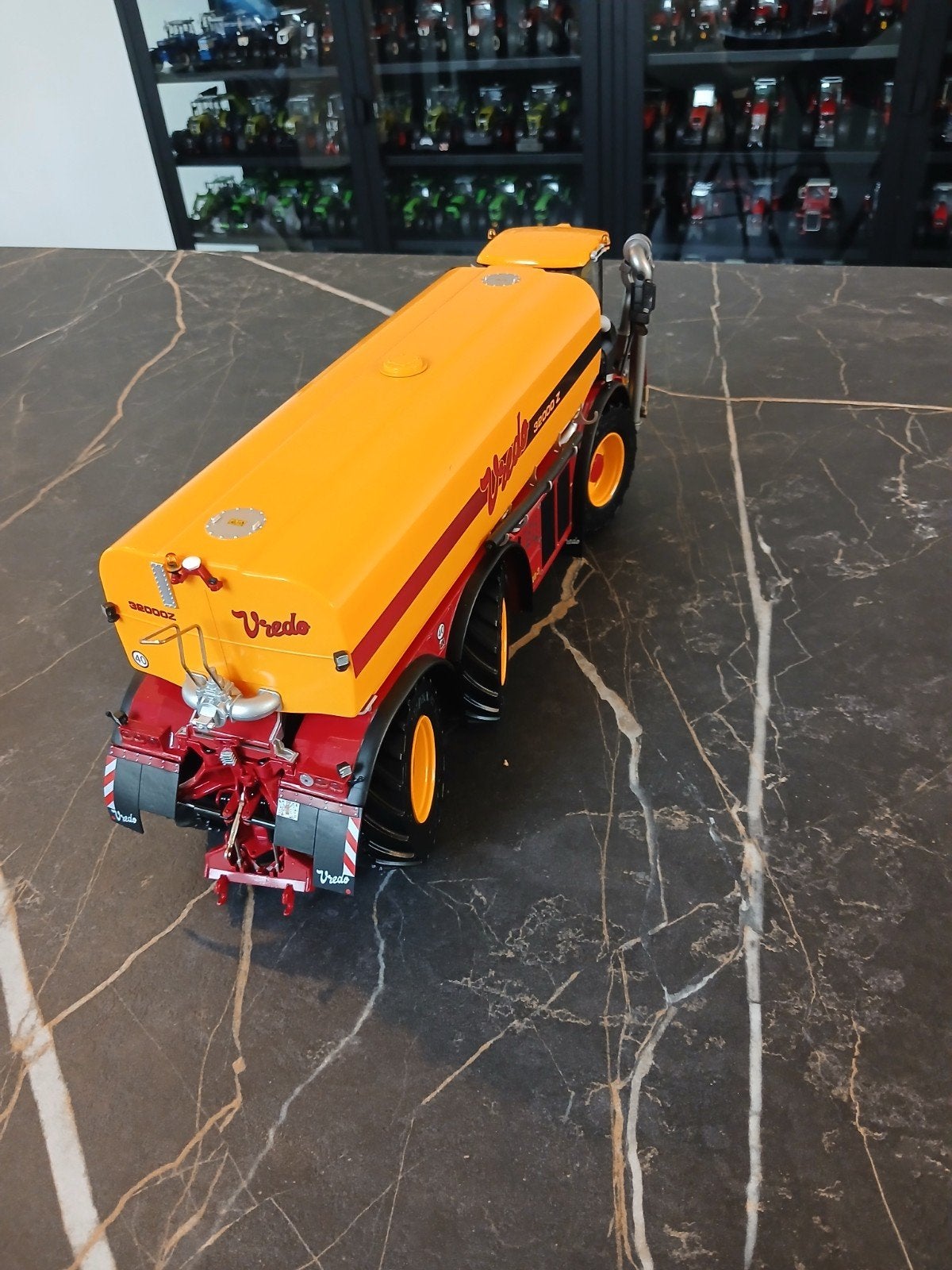 Vredo VT3936 32000 Z schaalmodel met originele doos, Hobby en Vrije tijd, Overige merken, Ophalen of Verzenden, Zo goed als nieuw