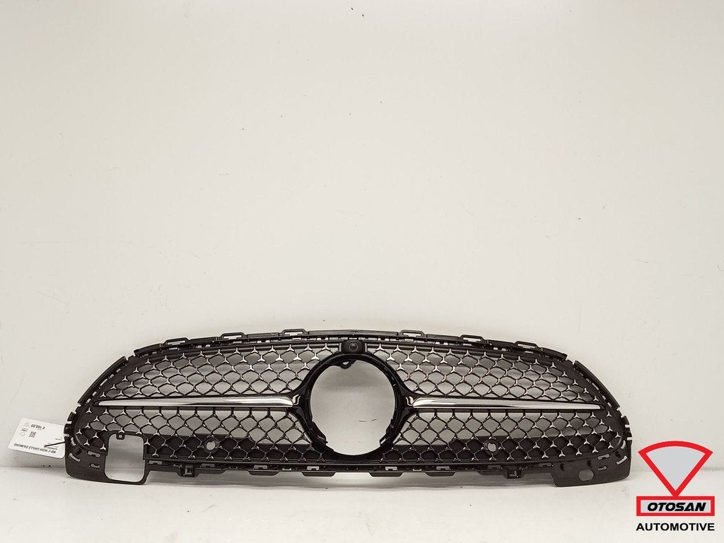 Mercedes C Klasse W206 Grille Daimond A2068882100, Gebruikt, Mercedes-Benz AG, Mercedes-Benz, Ophalen of Verzenden