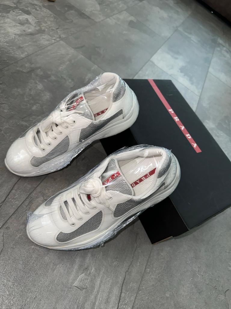 Prada America's Cup Sneakers - Maat 44, Kleding | Heren, Schoenen, Wit, Ophalen of Verzenden, Sneakers of Gympen, Zo goed als nieuw
