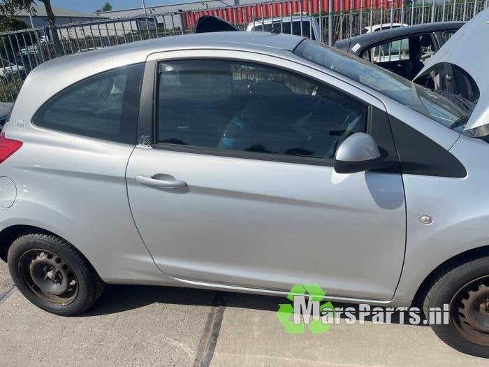 Portier 2Deurs rechts van een Ford KA, Gebruikt, -, Deur, -