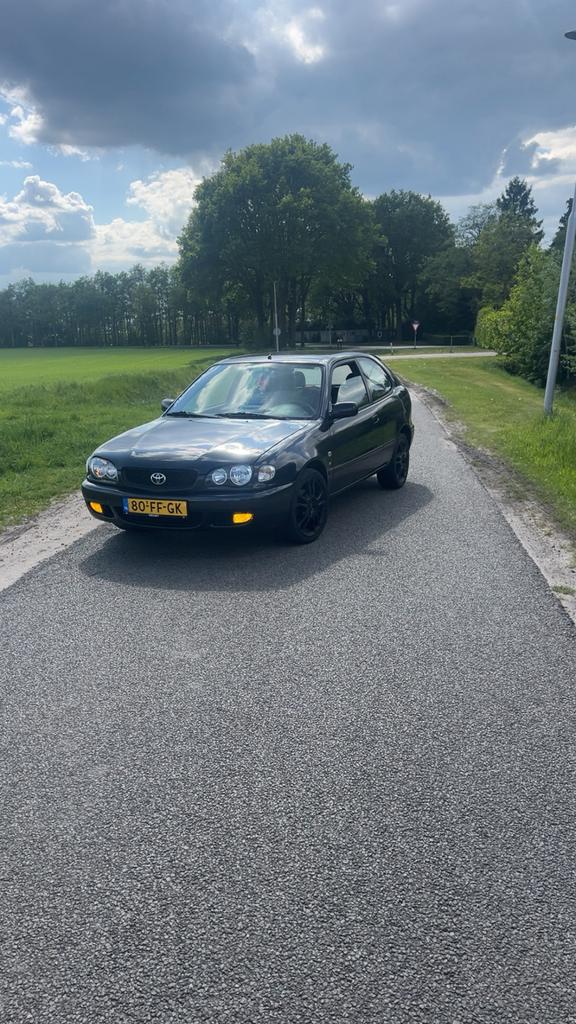 Intresse peiling!! Toyota Corolla 1.6 HB G6 2000 Zwart, Ophalen, Toyota