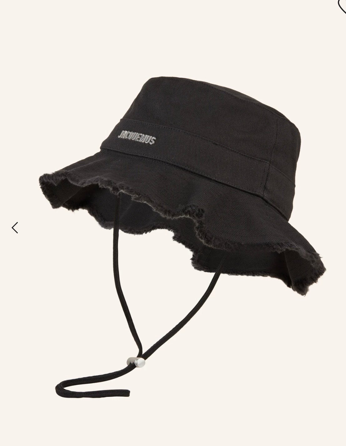 JACQUEMUS LE BOB ARTICHAUT bucket hat in zwart en wit, Kleding | Dames, Hoeden en Petten, Ophalen of Verzenden, Nieuw, One size fits all
