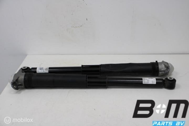 Sets schokbrekers achter VW Golf 7 15km 5Q0513049CR, Gebruikt