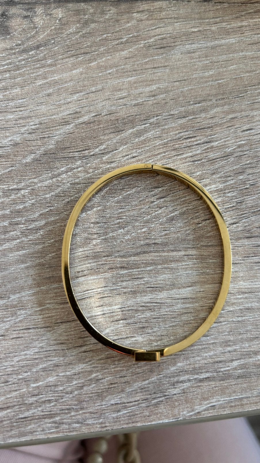 Gouden bangle armband Pscallme, Sieraden, Tassen en Uiterlijk, Ophalen of Verzenden, Zo goed als nieuw, Goud