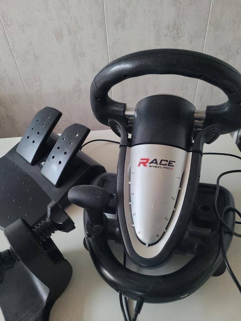 Race Wheel Pro 2 Racestuur met Pedalen PS4, Ophalen, Racestuur, Gebruikt, Overige merken