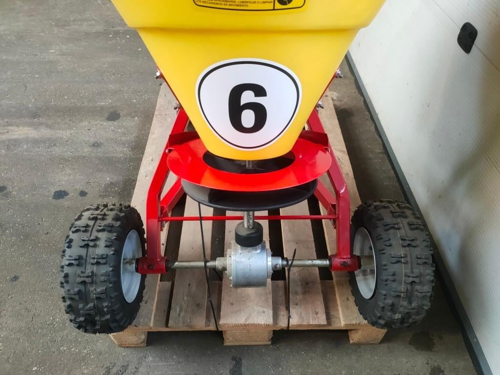 Cemo Cw130 strooier, Overige soorten, CW, Zo goed als nieuw, Cewo