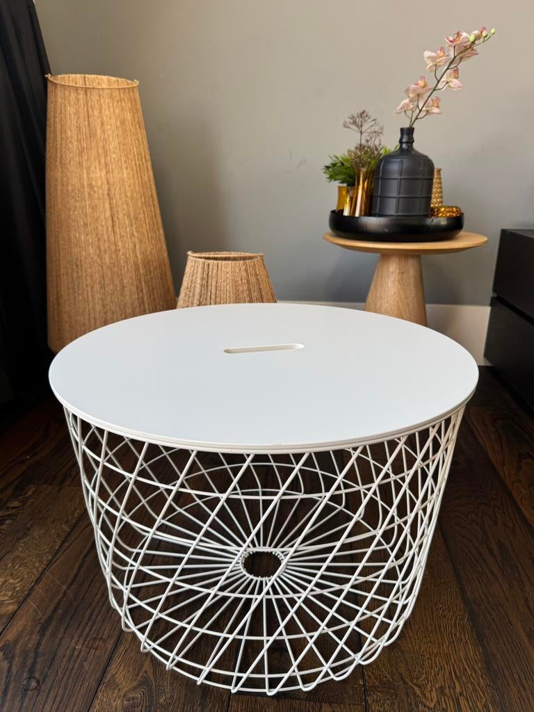 Ikea Kvistbro opbergtafel wit 61 cm, Metaal of Aluminium, Rond, 55 tot 75 cm, Zo goed als nieuw