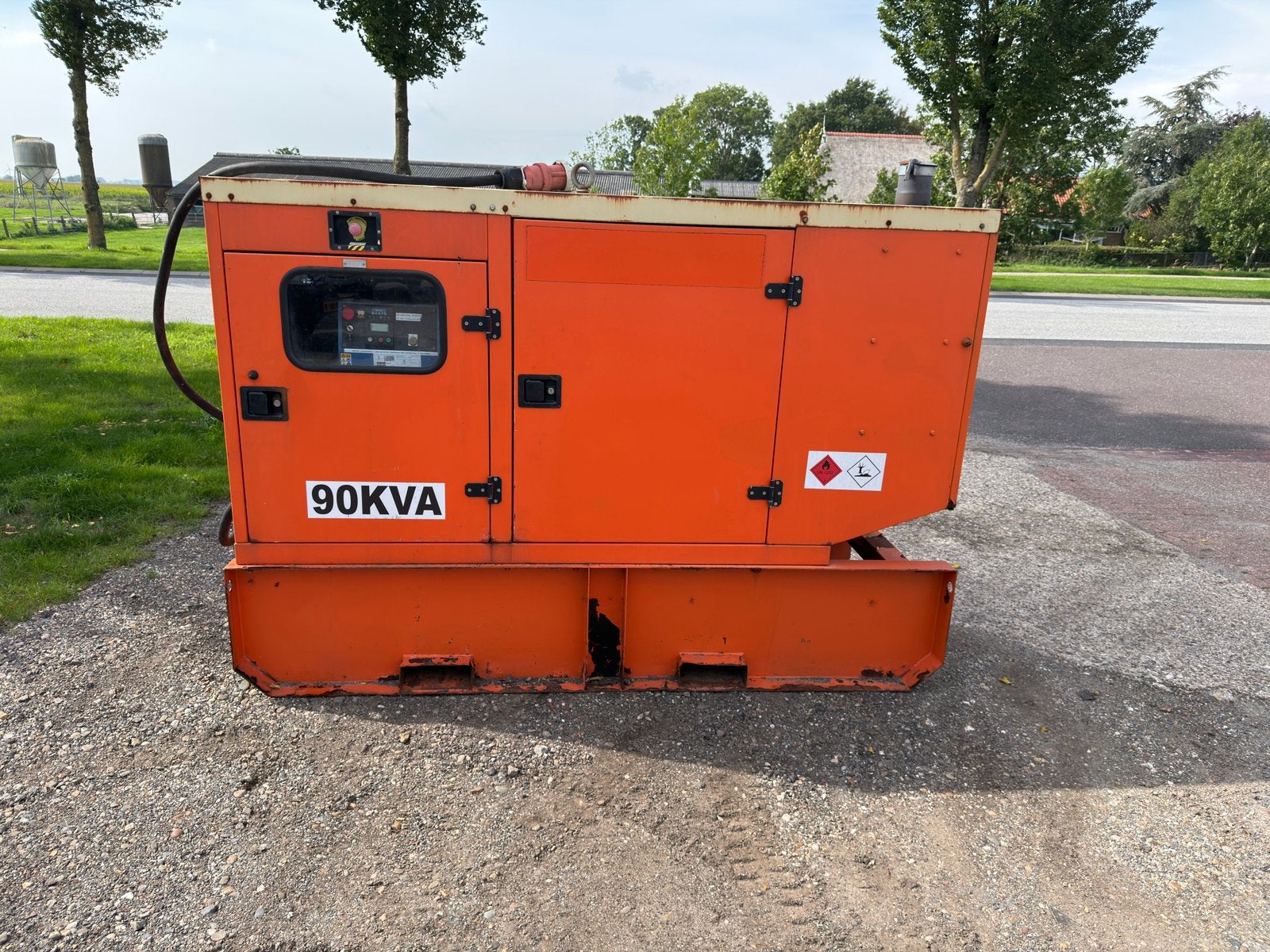 80 KVA Aggregaat 230/400 Volt SDMO J88 generator John Deere, Ophalen, Gebruikt, Dieselolie, Elektrisch startend