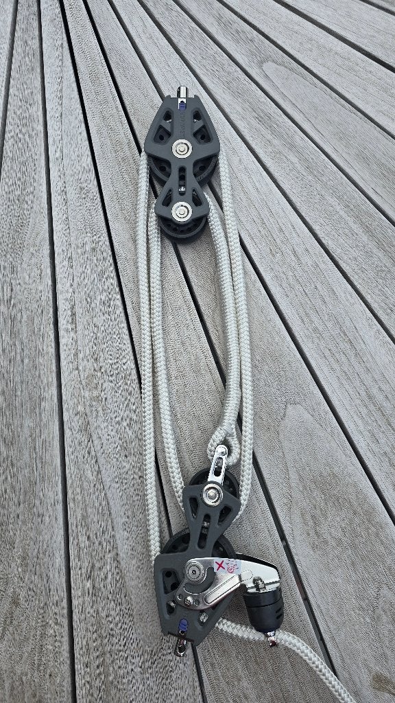 Lewmar synchro block katrol, Watersport en Boten, Zeilen en Zeiltoebehoren, Ophalen, Gebruikt, Toebehoren, Minder dan 15 m²