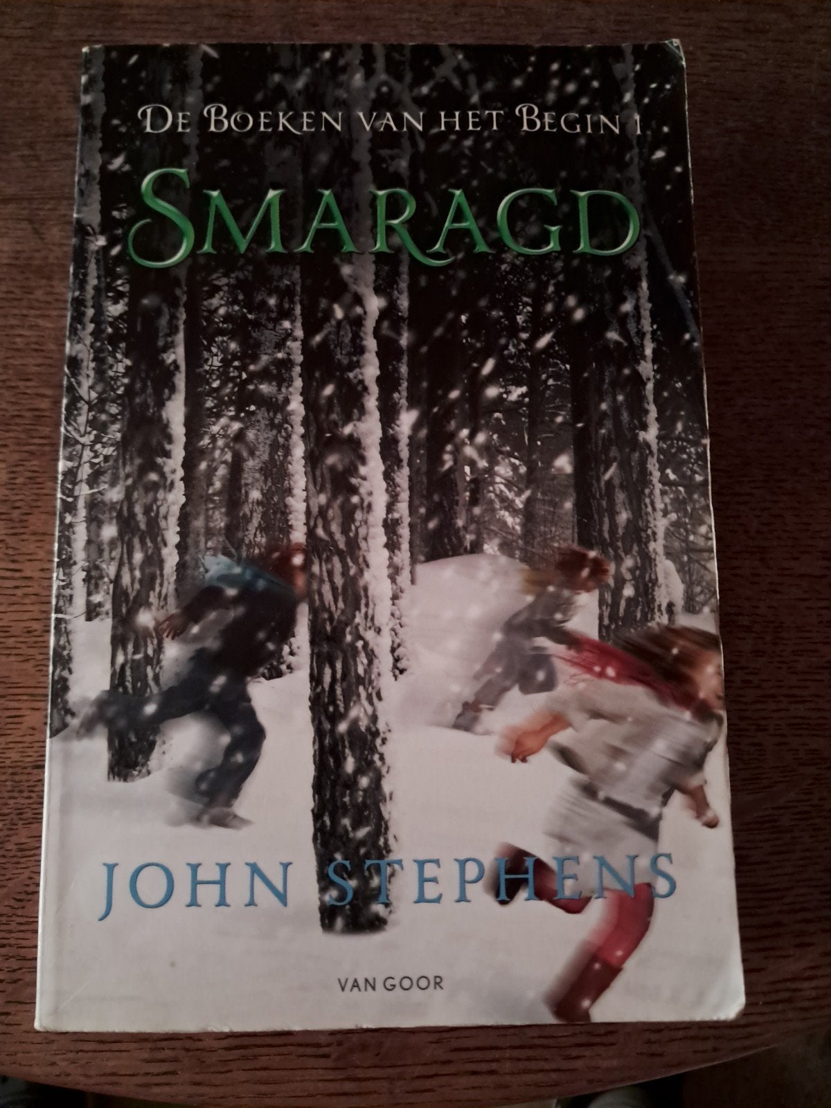 Smaragd - De Boeken van het Begin 1 - John Stephens, Ophalen of Verzenden