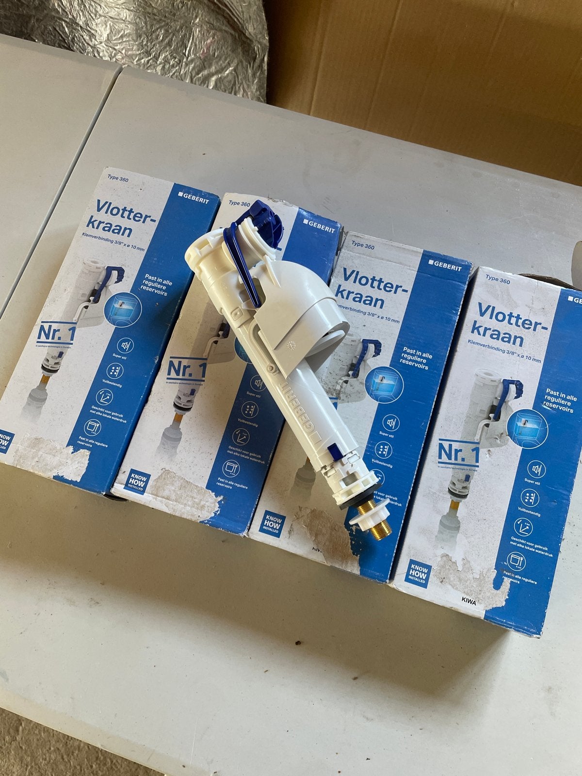 4 stuks Geberit Vlotterkraan Type 360 - Nieuw in doos, Ophalen, Nieuw, Toilet
