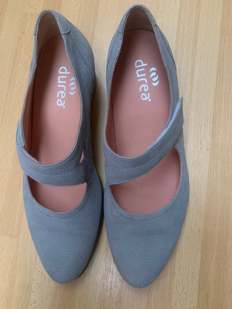 Durea dames schoenen licht grijs maat 8/42., Durea, Schoenen met lage hakken, Nieuw, Ophalen of Verzenden