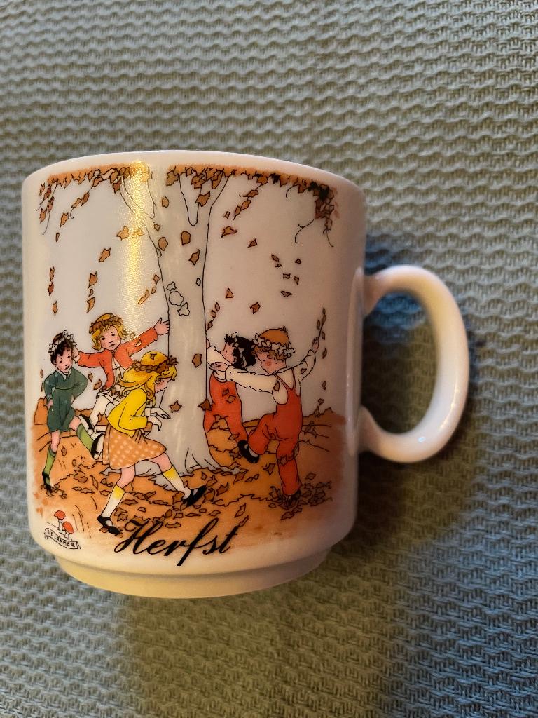 Mok beker Rie Cramer Herfst vintage, Ophalen of Verzenden, Zo goed als nieuw, Overige stijlen, Kop(pen) en/of Schotel(s)