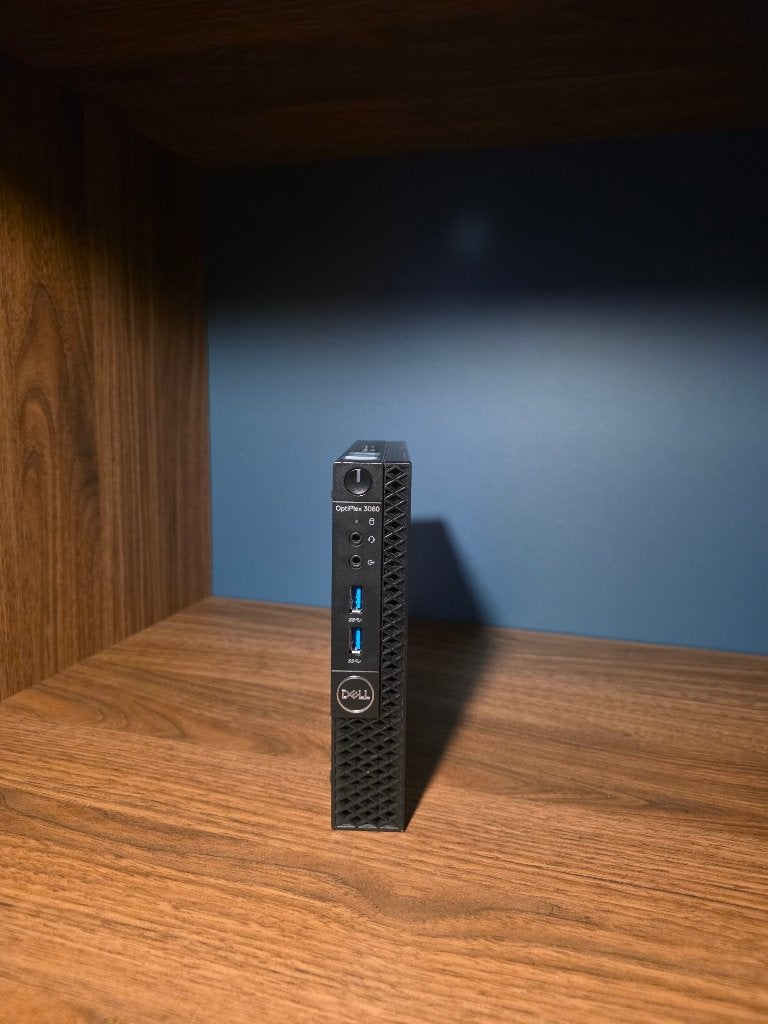 gratis verzonden dell mini 3060 mini/i5/8gb/128gb/Windows 11, Computers en Software, Ophalen, Dell mini 18x18cm, Zo goed als nieuw