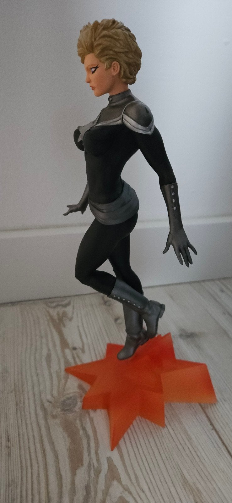 Captain Marvel figure, Ophalen of Verzenden, Superheld, Zo goed als nieuw, Beeldje of Figuurtje