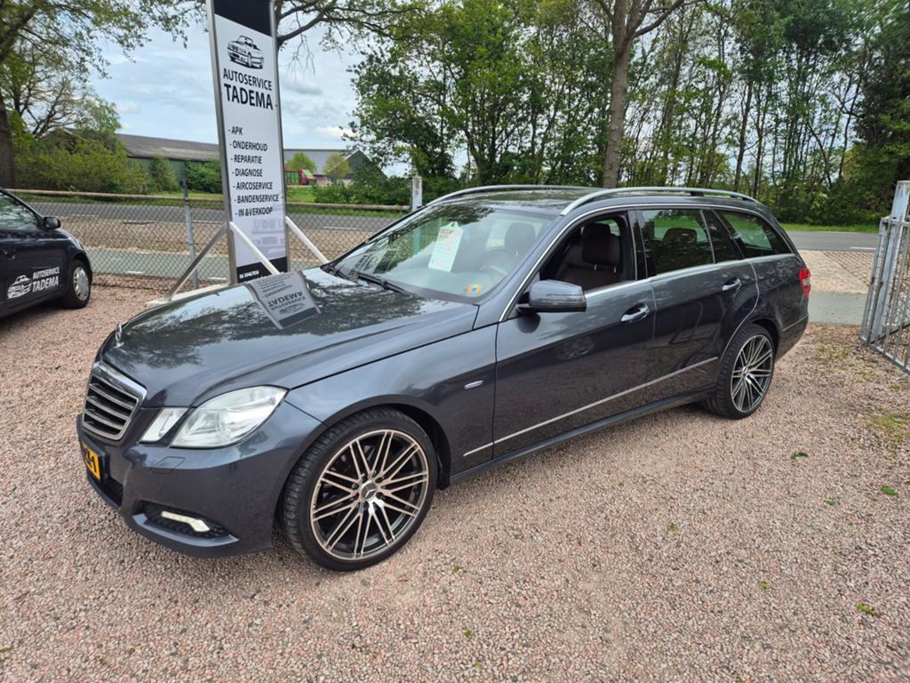 Mercedes-Benz E-Klasse 3.0 CDI E350 Estate AUT 2010 Grijs, Auto's, Automaat, Euro 5, Achterwielaandrijving, 2987 cc