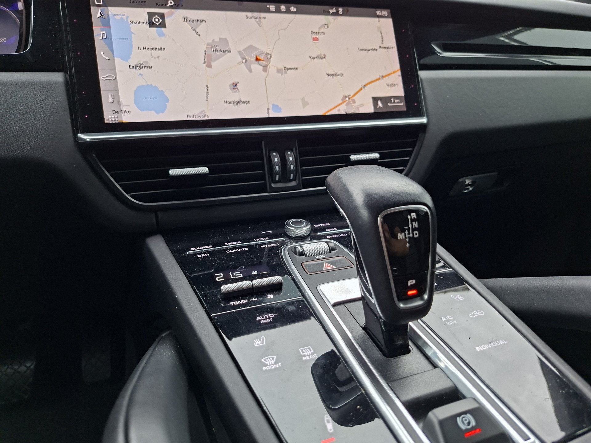 Foto 42 van Porsche Cayenne Coupé 3.0 E-Hybrid Pano Trekhaak(3500) 360