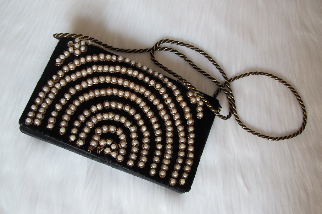 Vintage velvet pearls evening bag, Ophalen of Verzenden, Gebruikt, Zwart, Avondtasje