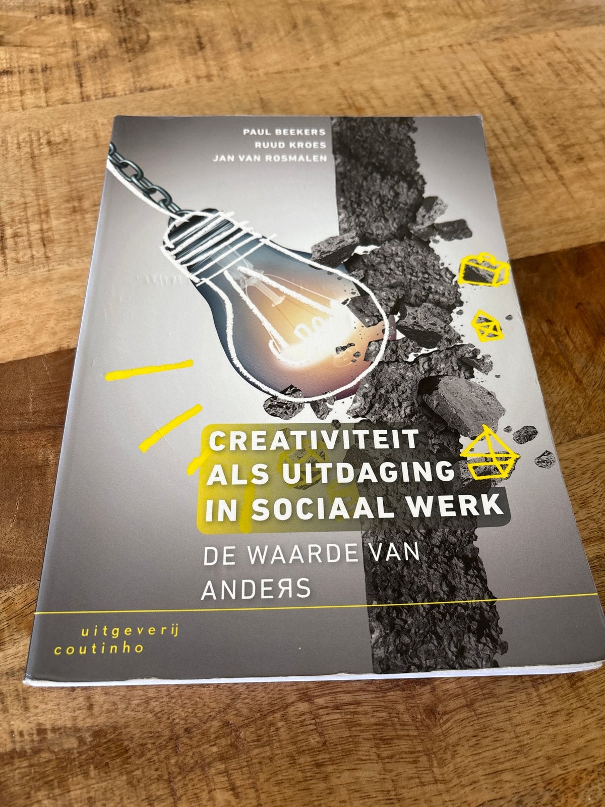 Creativiteit als uitdaging in sociaal werk, Ophalen of Verzenden, Gamma, Zo goed als nieuw, HBO