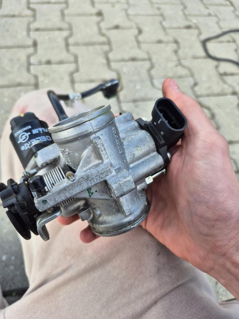 Ktm duke 125 cc 2024 carbrateur, Ophalen of Verzenden, Blok