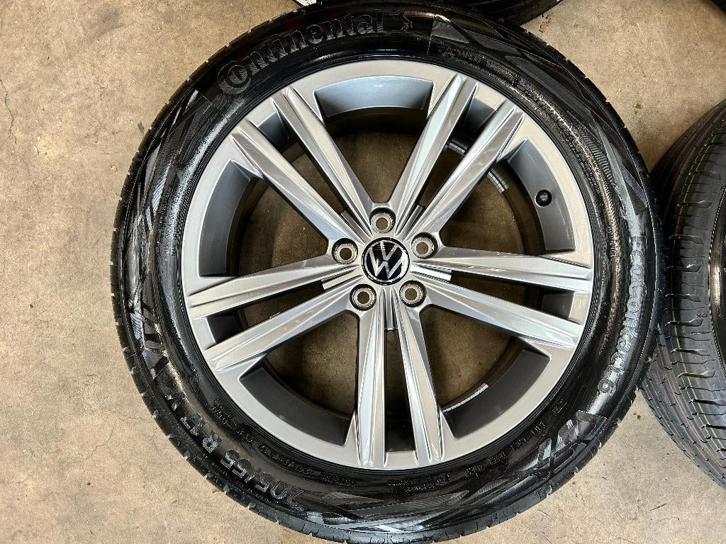 17 inch originele Sebring velgen + banden VW T-cross Taigo, Auto-onderdelen, Banden en Velgen, Banden en Velgen, Nieuw, 17 inch