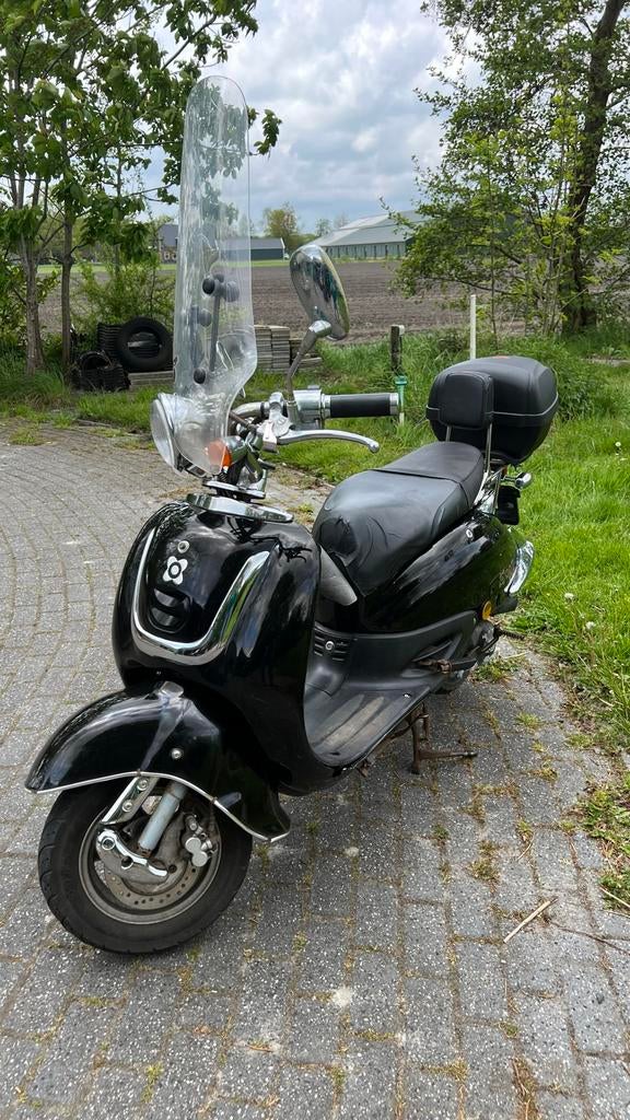 AGM Retro Scooter 25km/u - Zwart, Gebruikt, Benzine, Ophalen, Overige merken