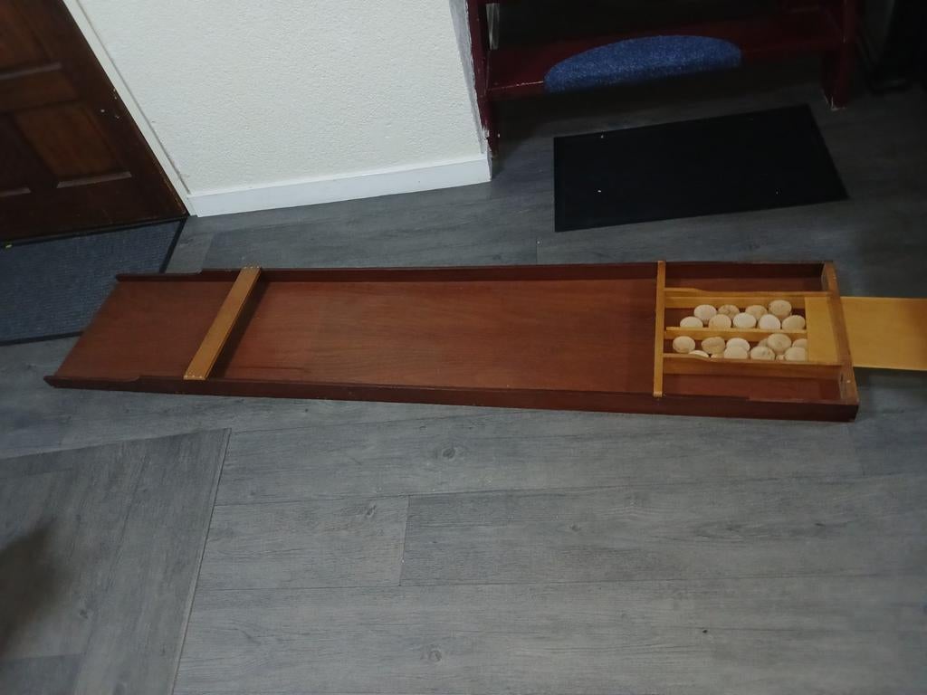 Mooie sjoelbak, compleet met schijven - Klaar voor speelplez, Een of twee spelers, Ophalen, Gebruikt