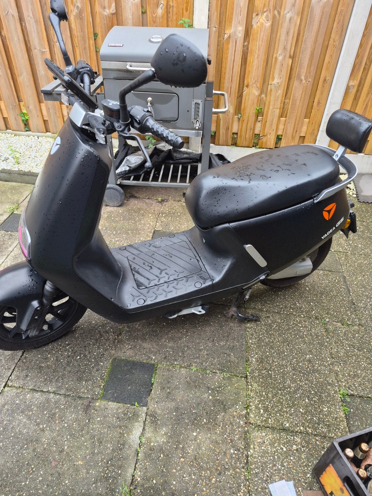 Yadea G5 - Augustus 2025 - Dealer onderhouden, Ophalen, Zo goed als nieuw, Elektrisch, Yadea