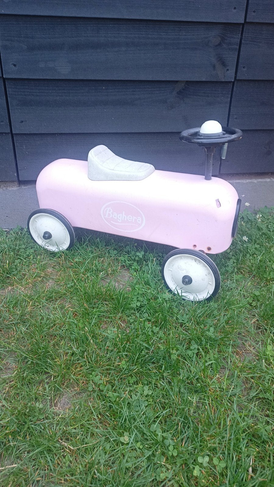 Baghera Loopauto Roze met Toeter, Ophalen, Gebruikt