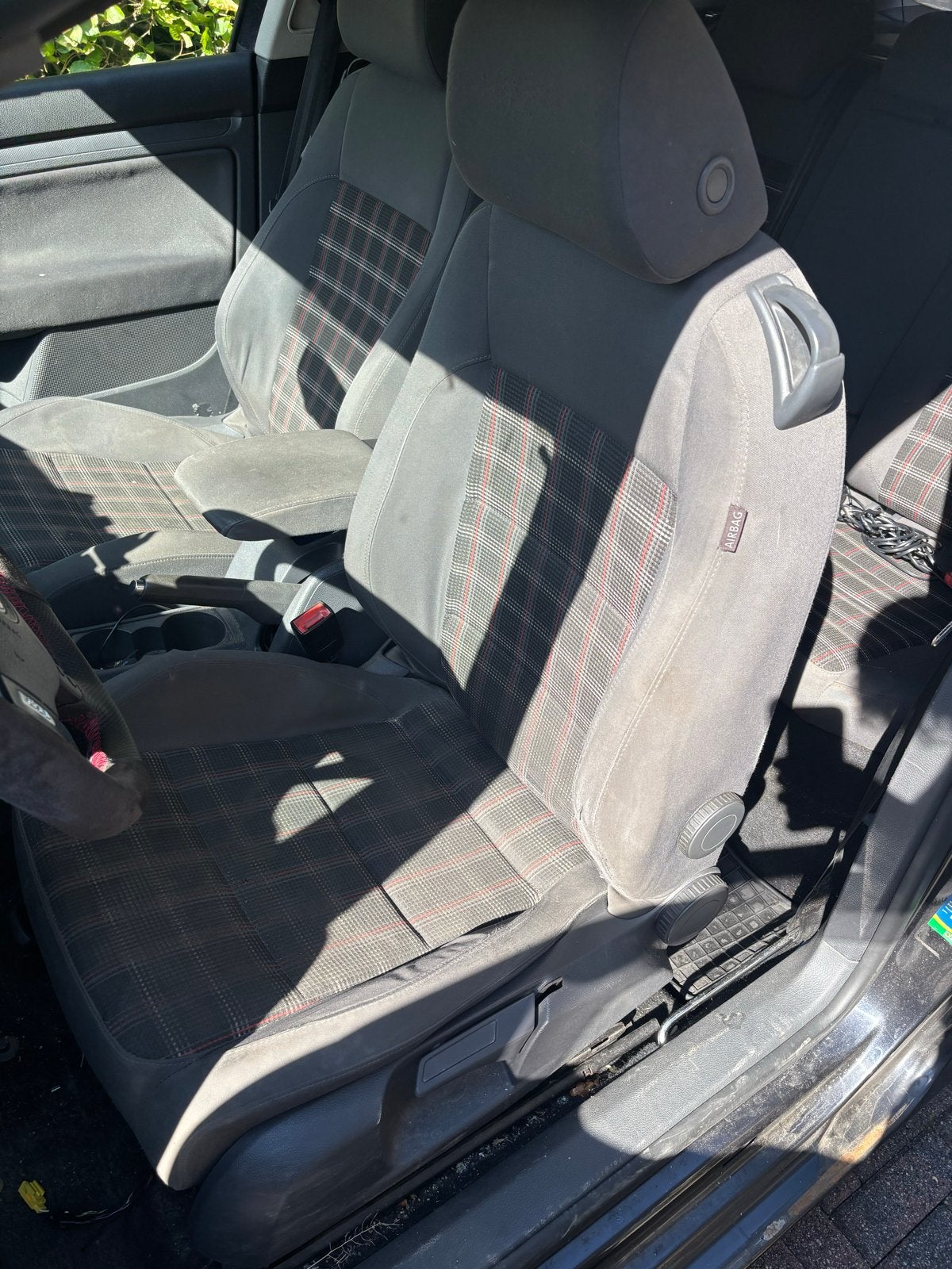 Volkswagen Golf 5 Stoelen 3-deurs - Gebruikt, Ophalen of Verzenden, Gebruikt, Volkswagen