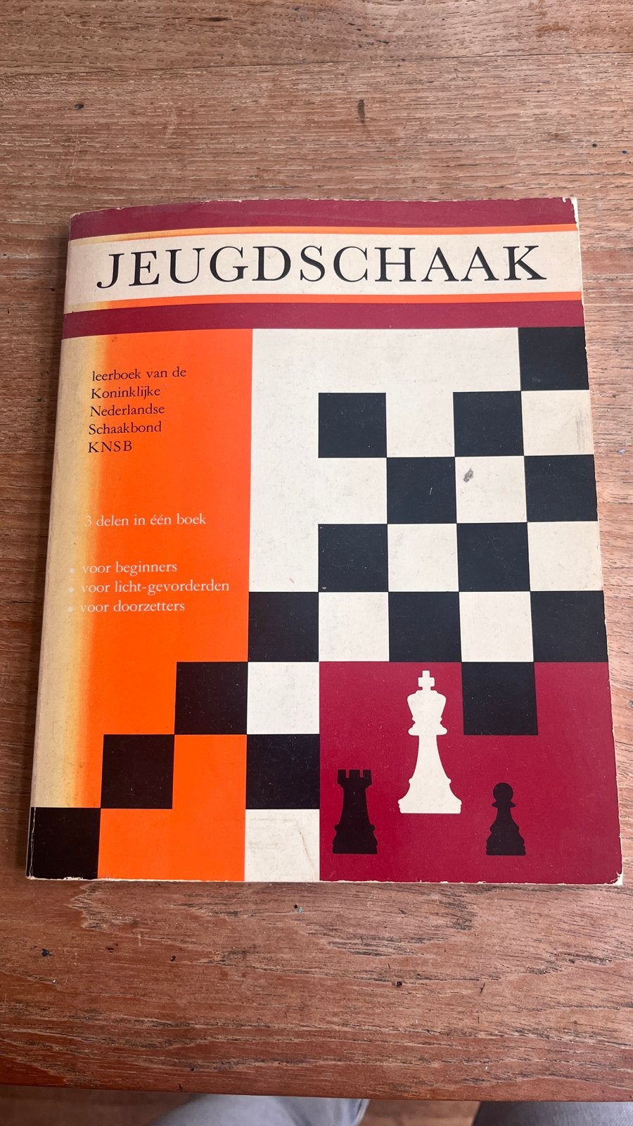 Jeugdschaak - Leerboek KNSB (3 delen in 1), Boeken, Ophalen of Verzenden, Gelezen, Overige niveaus