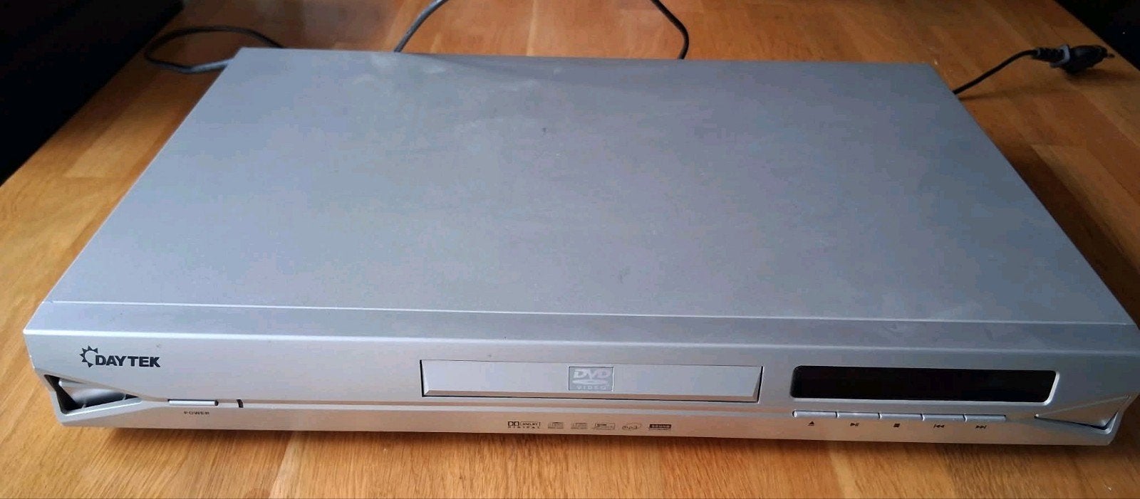 Daytek DVD-speler - Zilverkleurig, Ophalen of Verzenden, Gebruikt, Dvd-speler, Overige merken
