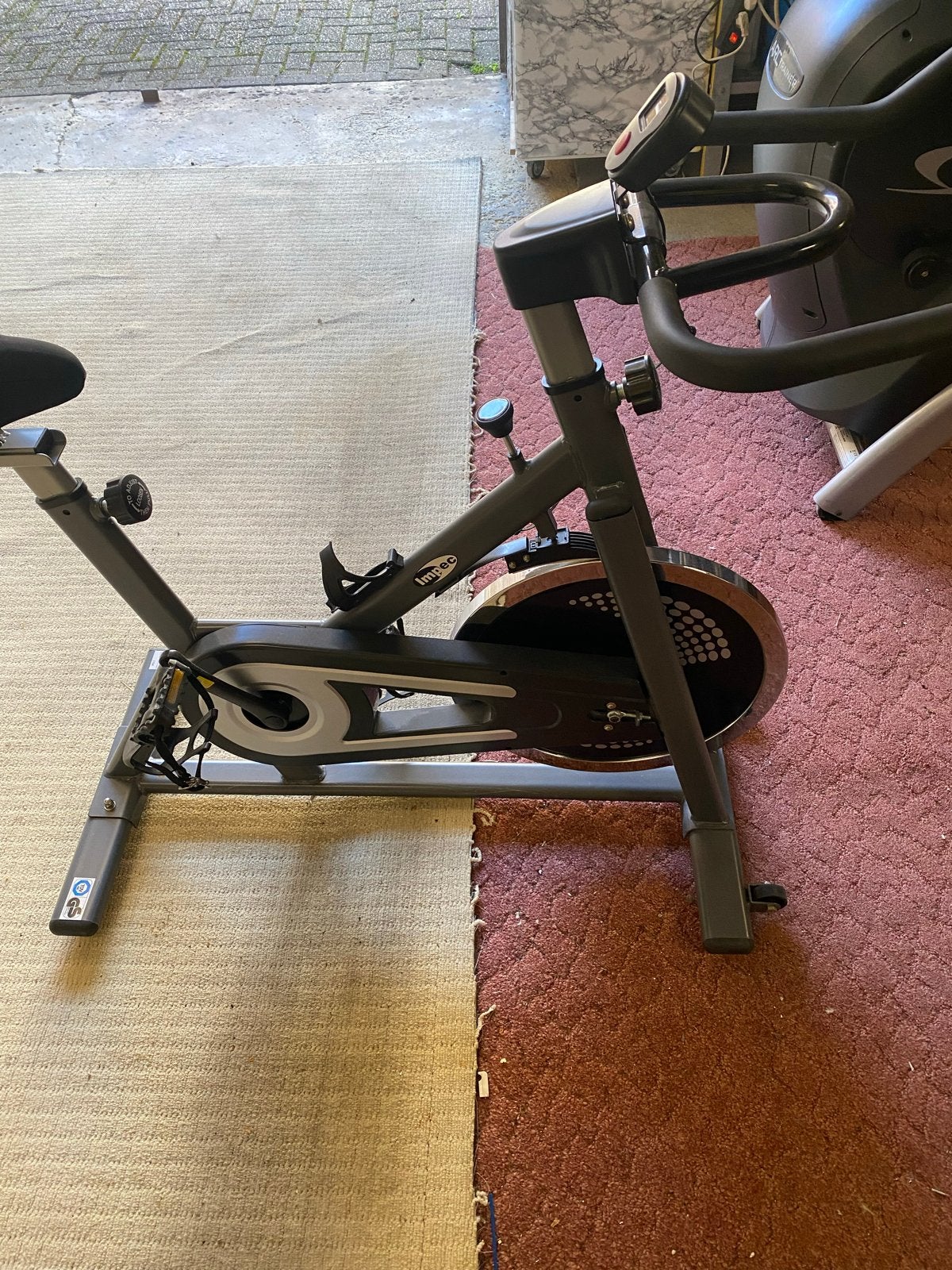 Hometrainer/Spinningfiets - Ideaal voor thuistraining, Ophalen, Gebruikt, Spinningfiets, Metaal