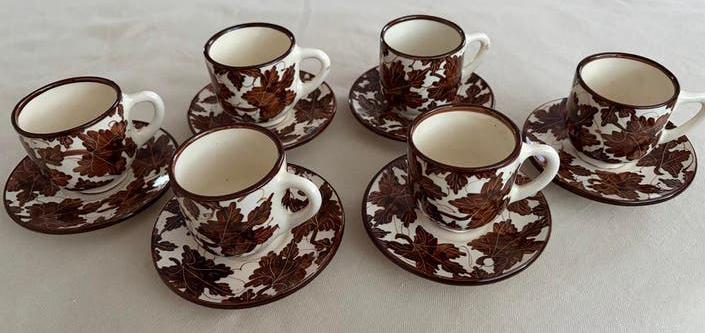 Set van 6 vintage espresso kopjes met schotels, Keramiek, Ophalen of Verzenden, Zo goed als nieuw, Overige stijlen