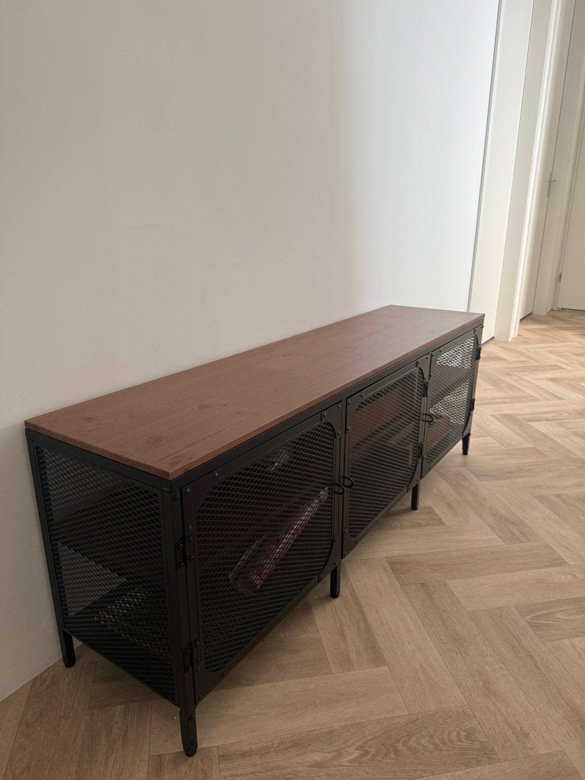 Ikea Fjällbo tv kast, Ophalen, Zo goed als nieuw, 25 tot 50 cm