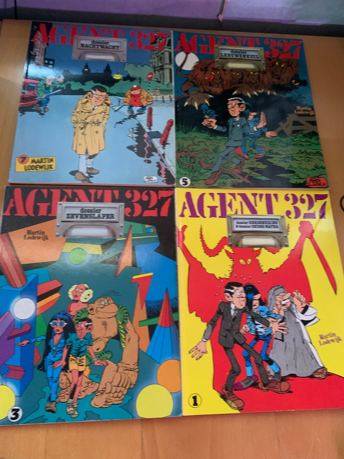 Agent 327 Stripboeken - Martin Lodewijk (4 stuks), Meerdere stripboeken, Ophalen, Gelezen
