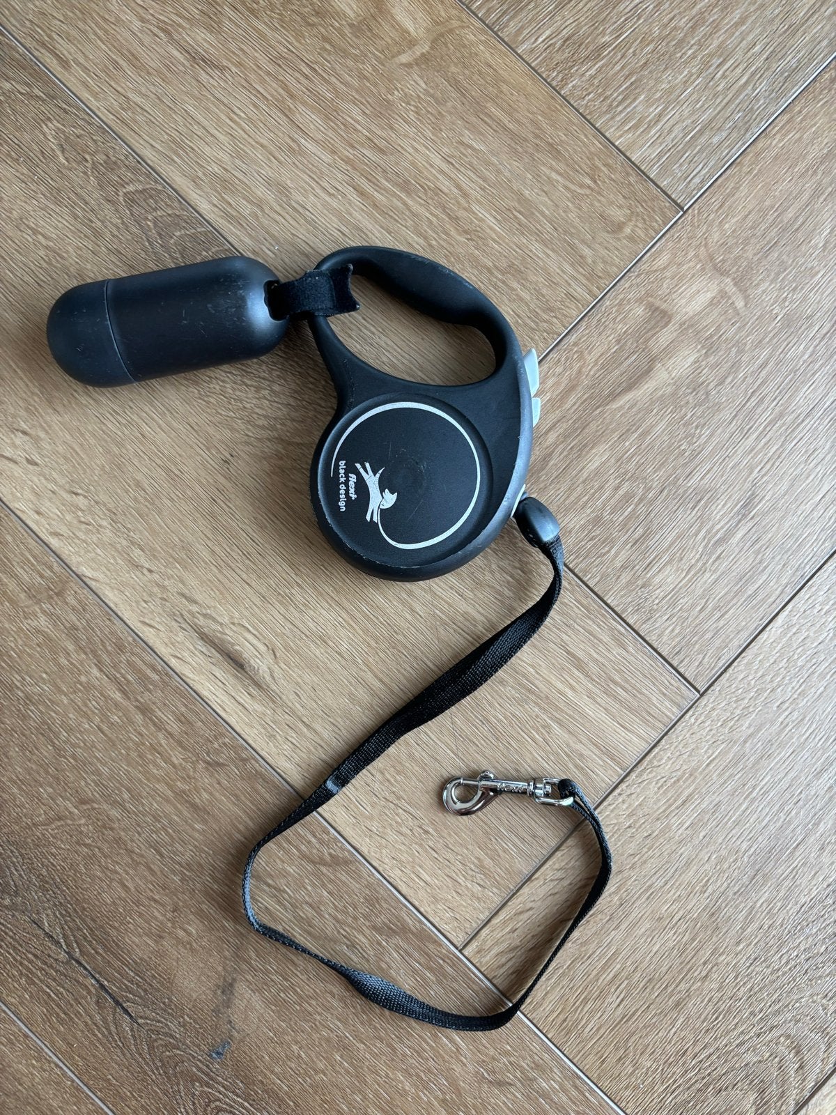 Zwarte hondenriem - tot 12kilo. 5m riem - zo goed als nieuw!, Ophalen, Zo goed als nieuw